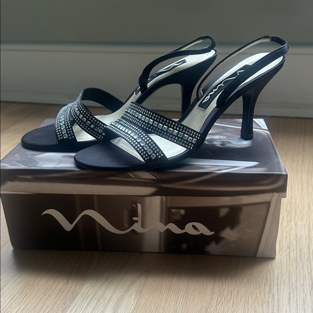 Nina Strappy Black and Silver Sandals